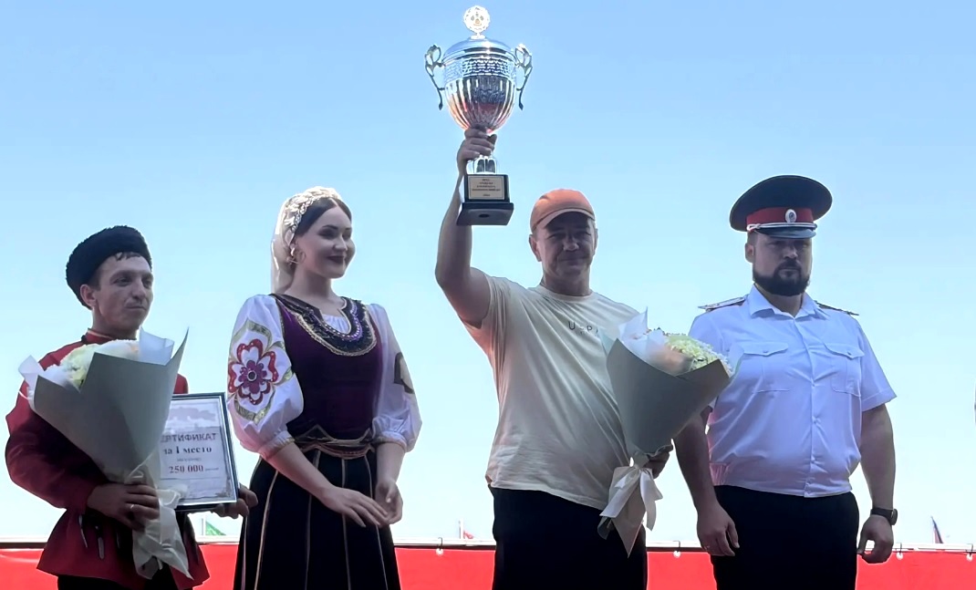 победитель_на_скачках_5_сен_2026.jpg